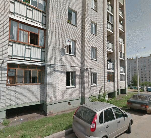 Банкомат Уральского Банка Реконструкции и Развития по адресу ул. Локомотивная,  д. 29