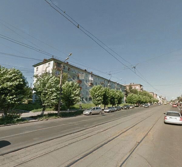 Банкомат Уральского Банка Реконструкции и Развития по адресу улица Ленина 16